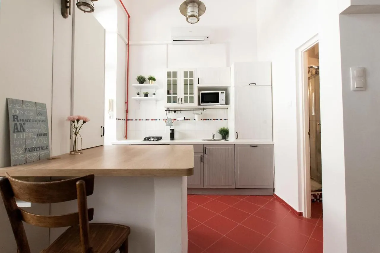 Standard Apartment By Hi5 - Rakoczi 23 Studio Βουδαπέστη 0*,  Ουγγαρία