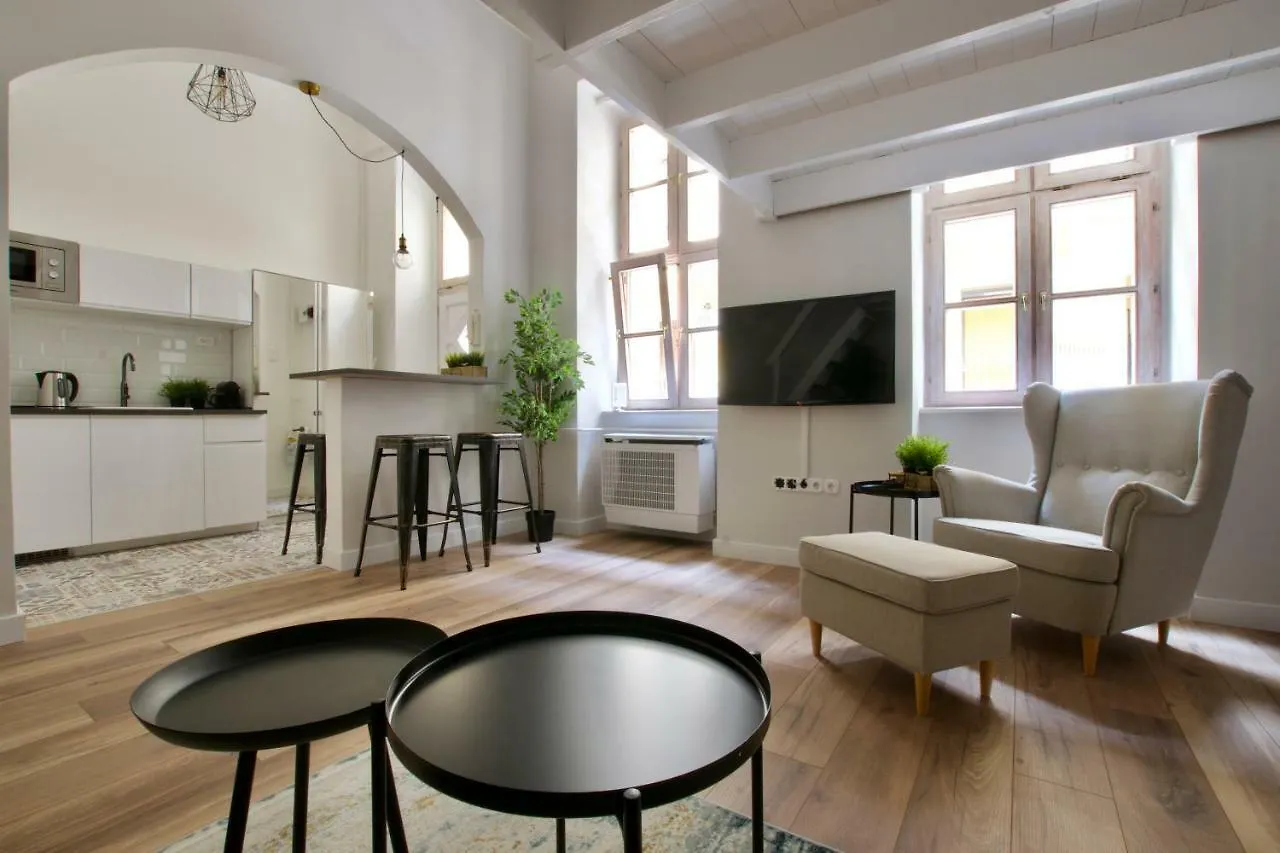 Standard Apartment By Hi5 - Rakoczi 23 Studio Boedapest