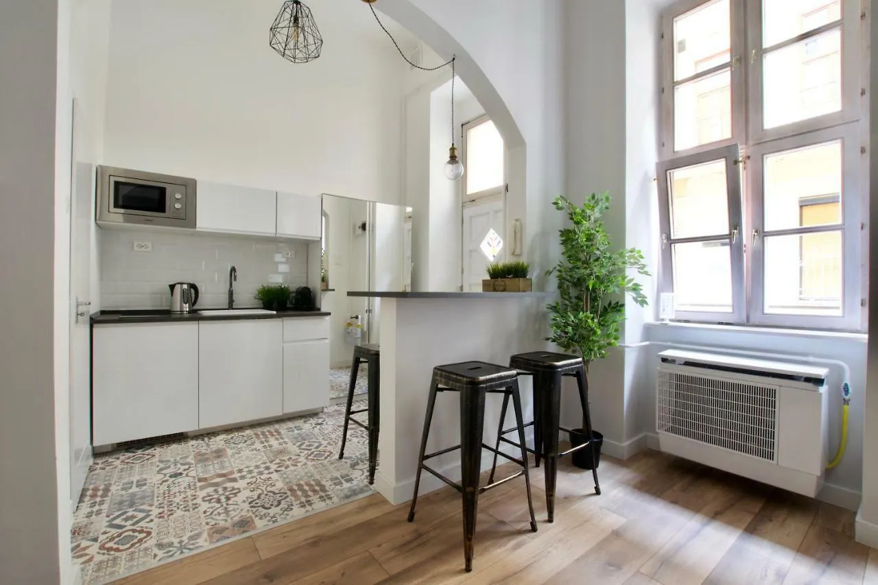 Standard Apartment By Hi5 - Rakoczi 23 Studio Boedapest